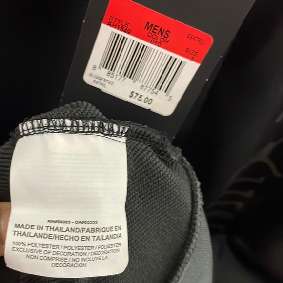 🔥🔥🔥 Jordan 11 Dri-Fit Jumpman Bomber Jacket Size: Large🔥🔥🔥 - Picture 9 of 14